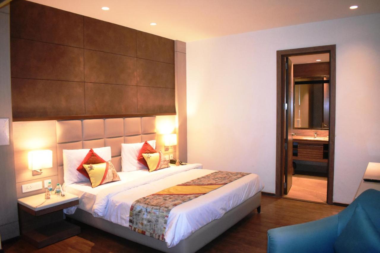 Lemonwood Suites By F9 Hotels - Trivoli Garden Chhatarpur Nueva Delhi Exterior foto
