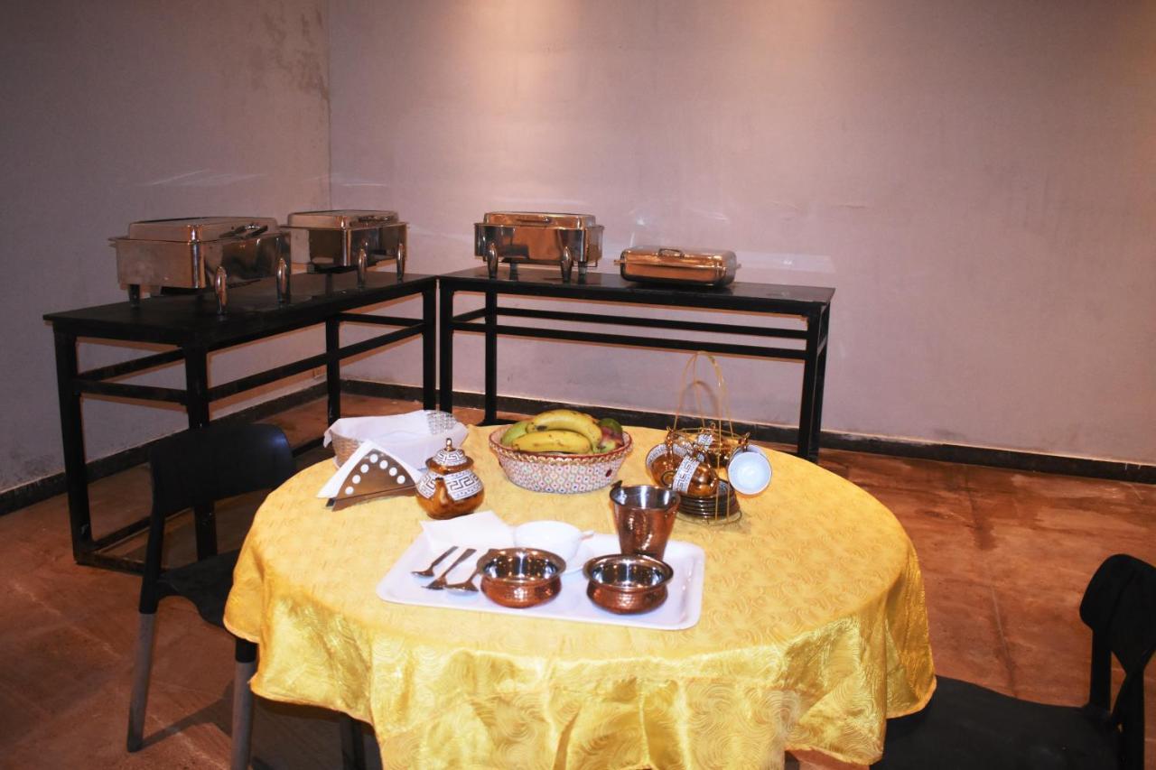 Lemonwood Suites By F9 Hotels - Trivoli Garden Chhatarpur Nueva Delhi Exterior foto