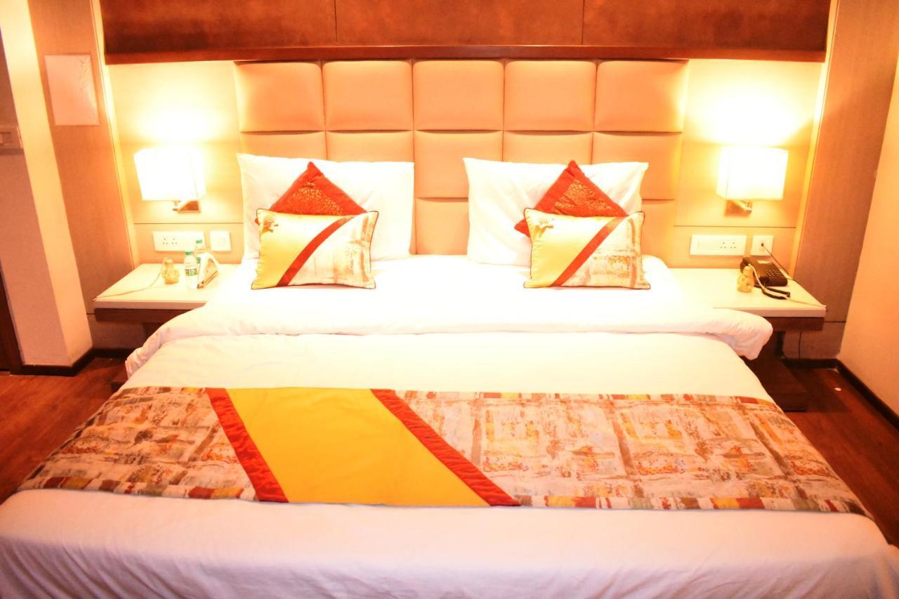 Lemonwood Suites By F9 Hotels - Trivoli Garden Chhatarpur Nueva Delhi Exterior foto