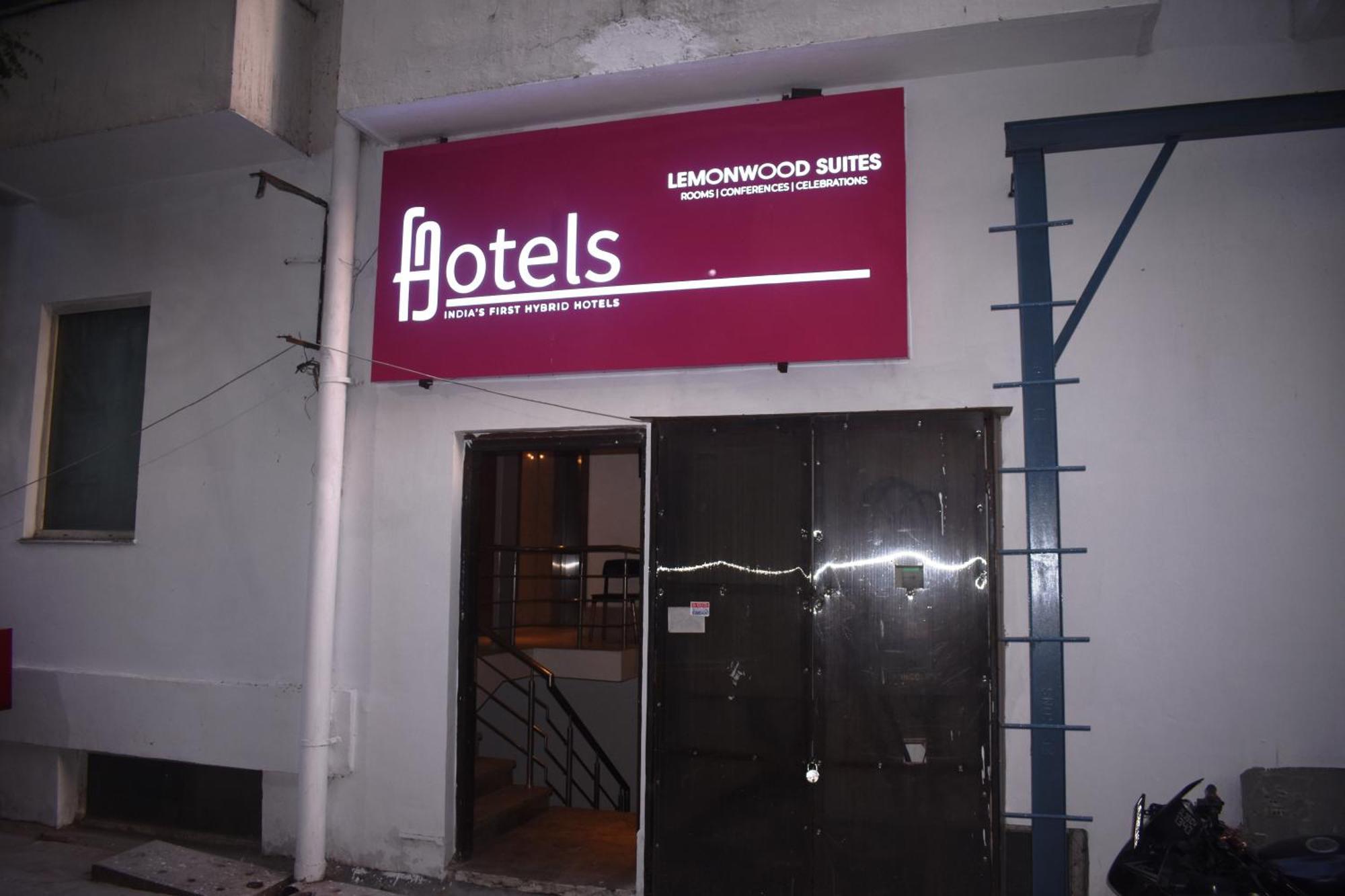 Lemonwood Suites By F9 Hotels - Trivoli Garden Chhatarpur Nueva Delhi Exterior foto